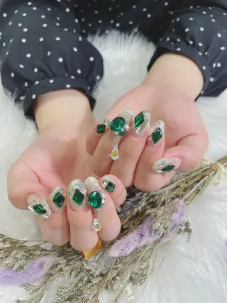 ネイル 🦋ネイルサロン ブラン🌈ゆりのネイルデザイン