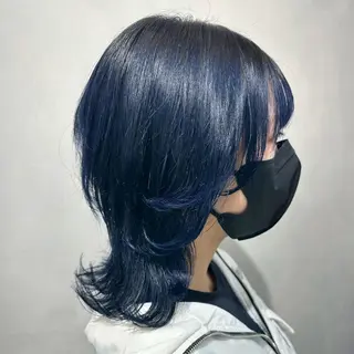 ミディアム カラー デザインカラー/パー マ🦖外岡咲希🦖のヘアスタイル