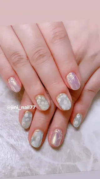ネイル JINI NAIL所属・ジニ ネイルのネイルデザイン