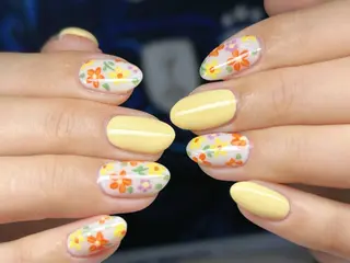 ネイル Lino Nailのネイルデザイン