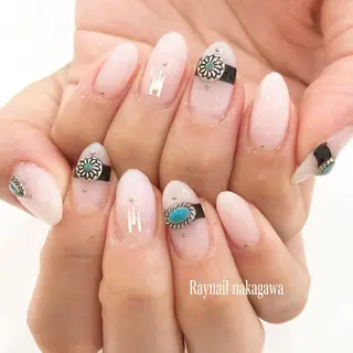 ネイル nailstudio ′ecole所属・nailstudio ′ecoleのネイルデザイン