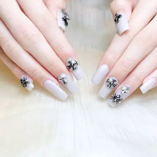 ネイル H3 Nail Tsuki🦋💙のネイルデザイン