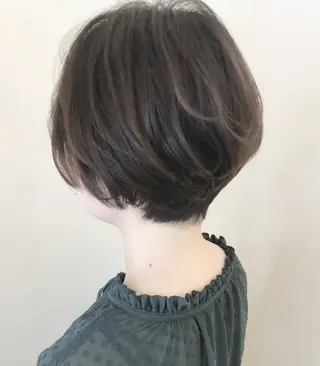 ショート カラー 小幡永吉 ✨ショート✨韓国✨のヘアスタイル