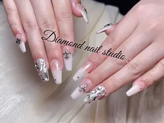 ネイル DIAMOND NAILMANAMIのネイルデザイン