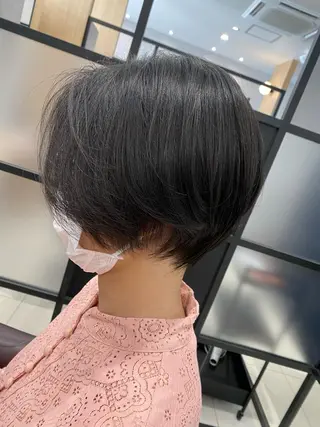 ショート ヤマグチ ナツキのヘアスタイル
