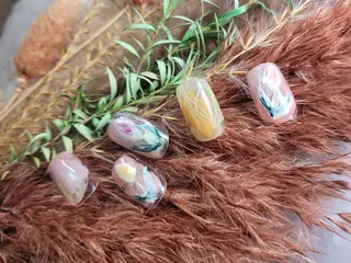 ネイル Salon-NAKO 🐷shirai🐷のネイルデザイン