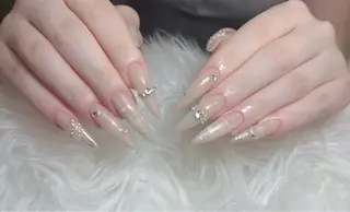 ネイル Lenie Nail Salonのネイルデザイン