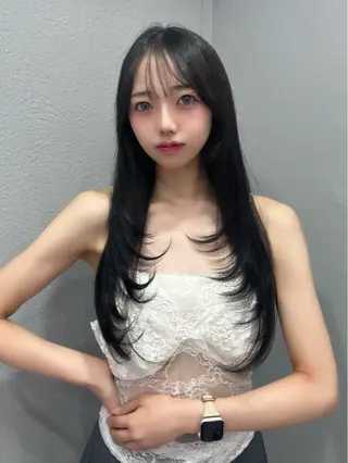 ロング 𝑴𝑶𝑲𝑨渋谷 トレンド韓国ヘア🩷のヘアスタイル