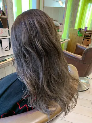 ロング カラー パーマ ヘアアレンジ メンズパーマ特化🔥 ツイスパ/シャドウのヘアスタイル