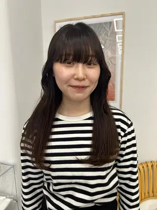 ロング 👒透明感カラー yui👒のヘアスタイル