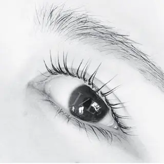 マツエク・マツパ Juicy Eye所属・吉田 紗理菜の眉毛・アイブロウイメージ