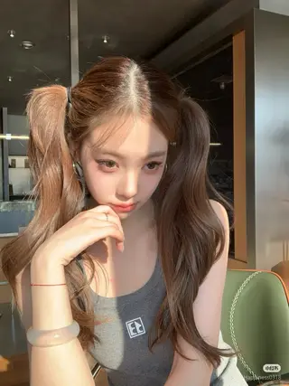 ロング カラー 透明感カラー×艶🩶 🌟YOSHIKIのヘアスタイル