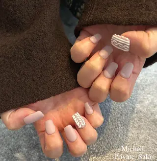 ネイル Michell Pr ivateSalonのネイルデザイン