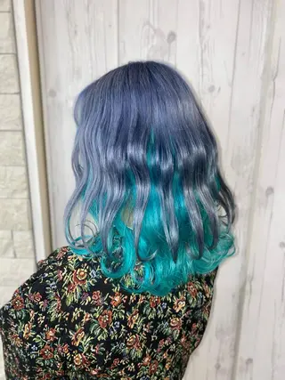 ミディアム ゆぴ☾‪/推しカラー /ハイトーンのヘアスタイル