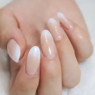 ネイル glossnail MIKIのネイルデザイン
