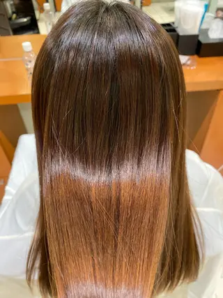 セミロング REEED 豊洲所属・たき えりかのヘアスタイル