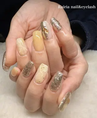 ネイル Rairia   nail所属・屋敷 理奈のネイルデザイン