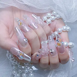 ネイル Yudia🩵 Yuiのネイルデザイン