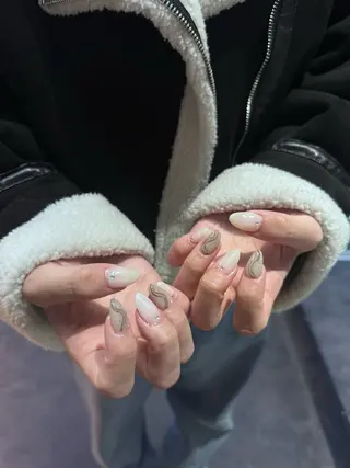 ネイル GRANDE大須 Cecil💜のネイルデザイン