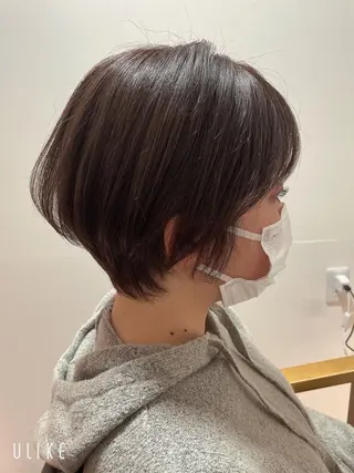 ショート カラー Lei hair&relax所属・加留部 節のヘアスタイル