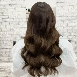 ロング カラー パーマ ヘアアレンジ メンズ キッズ ネイル アイブロウ 似合わせカラー♡髪質 改善🎀サトカ🍒のヘアスタイル