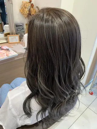 ロング カラー 上尾/ママ美容師🫧 𝐌𝐞𝐢のヘアスタイル