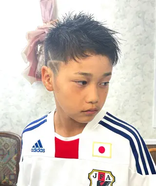 キッズ 髪質改善のプロ✨りな さんのヘアスタイル