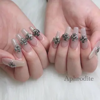 ネイル Aphrodite パラジェル認定サロンのネイルデザイン