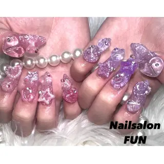 ネイル Nailsalon FUN🌈のネイルデザイン
