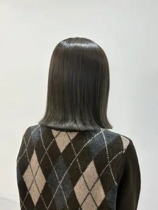 ショート カラー 🕊宮岡シノ/ 戸田公園のヘアスタイル