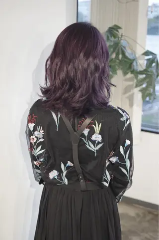 ミディアム カラー 🌈ディレクター🌈 徳松優希のヘアスタイル