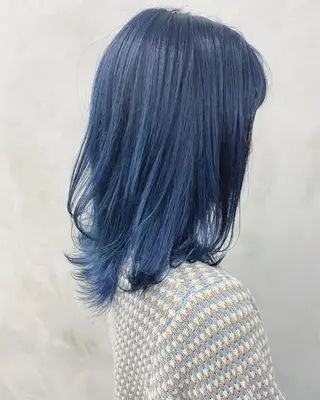 セミロング カラー ブームボックス所属・🐝ハイトーンカラー hachi🐝のヘアスタイル