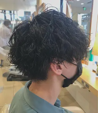 ショート パーマ メンズ 低ダメージ施術/ 🐮牛木 史裕🐮のヘアスタイル