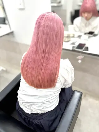 セミロング カラー ハイトーン ayane💖のヘアスタイル