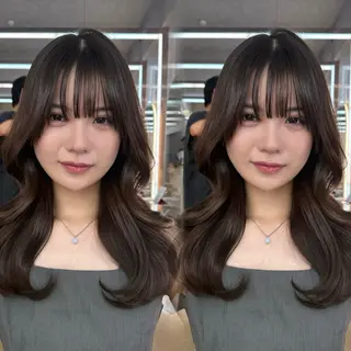 ロング ハッシュカット|透明 感カラー🩵レイヤーのヘアスタイル