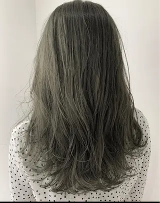 ロング LOuNICA/銀座 RYUNOSUKEのヘアスタイル