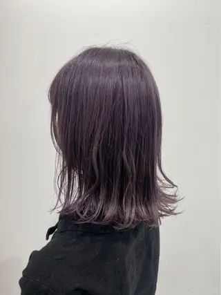 ミディアム Kro ハイトーン×ブリーチのヘアスタイル