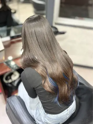 ロング OZ梅田♡ ゆはなブリーチのヘアスタイル