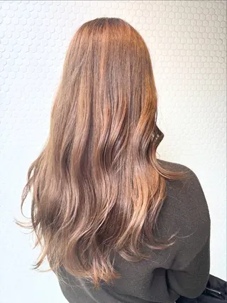 ロング Ryo ／透明感カラーのヘアスタイル