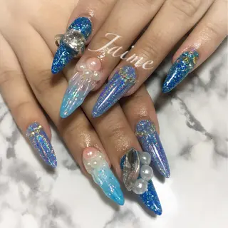 ロング ネイル Jaime Yuiのネイルデザイン