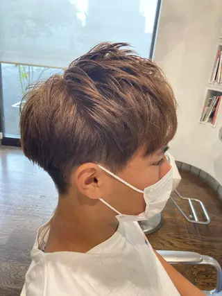 ショート カラー メンズ 加藤 泰地のヘアスタイル