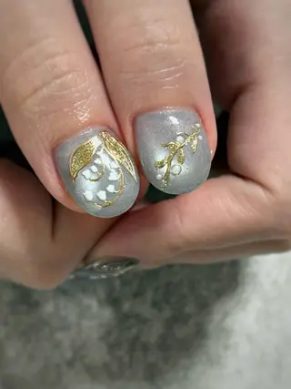 ネイル FIORITURA Maikoのネイルデザイン