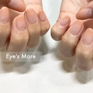 ネイル Eye's More Ochiaiのネイルデザイン