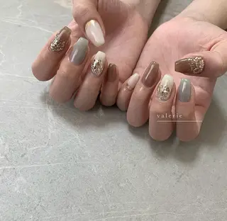 セミロング private nailsalon valerie所属・valerie /  miyuのネイルデザイン