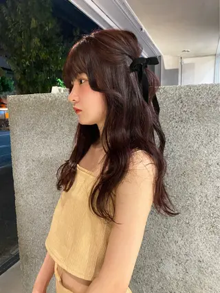 ロング レイヤーカット/ ダブルカラーサクライのヘアスタイル