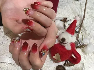 ミディアム m kaori𓃟のネイルデザイン