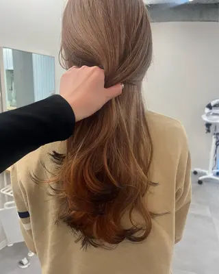 ロング 大林 エリコのヘアスタイル