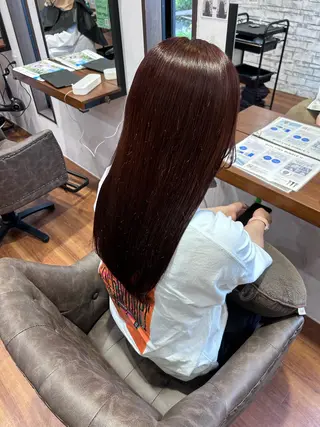 ロング カラー 廣瀬 美月のヘアスタイル