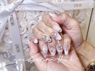 ネイル ✨Nailsalon Vi+✨のネイルデザイン