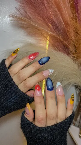 ネイル Isinha Nailsのネイルデザイン